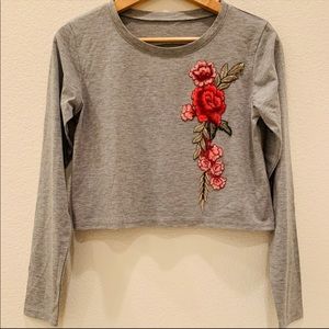 ROMWE Floral Embroidered Appliqué Tee